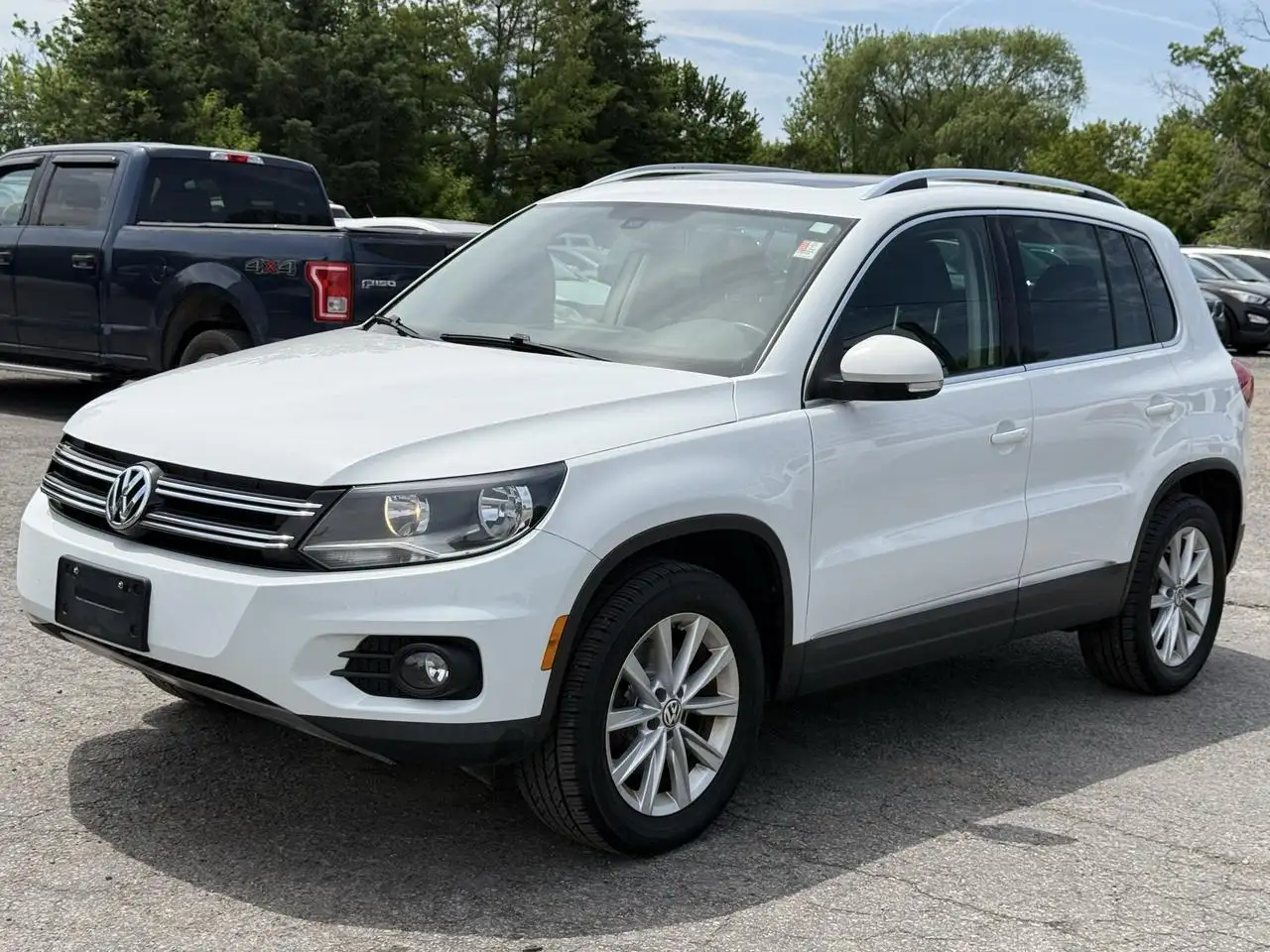 Volkswagen Tiguan снимка Volkswagen Tiguan