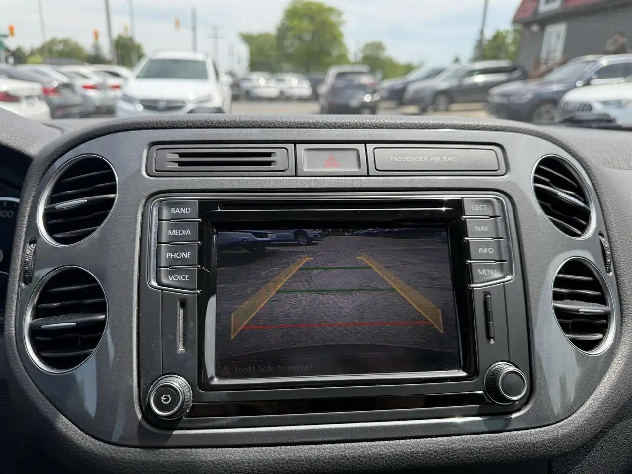Volkswagen Tiguan снимка Volkswagen Tiguan