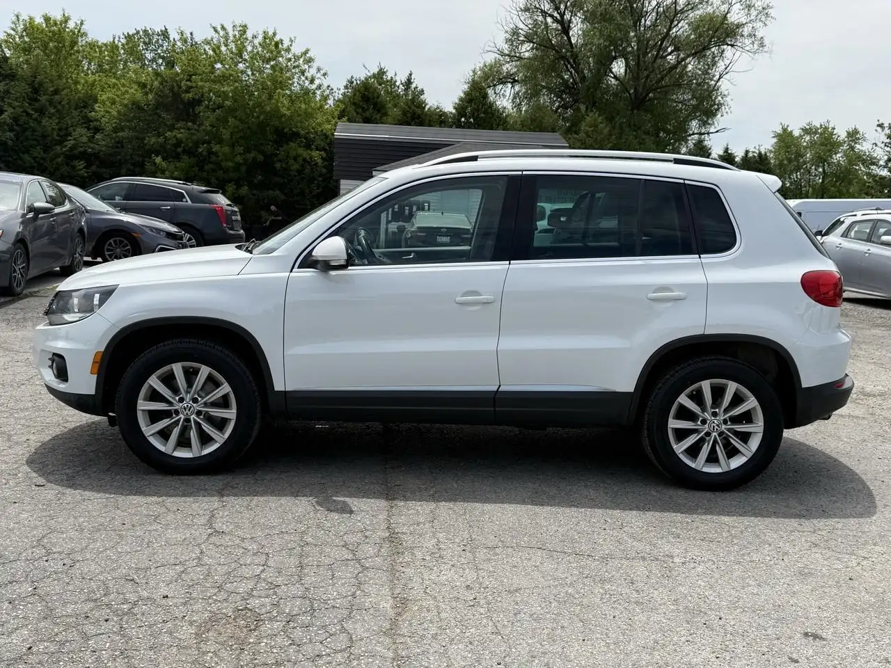 Volkswagen Tiguan снимка Volkswagen Tiguan