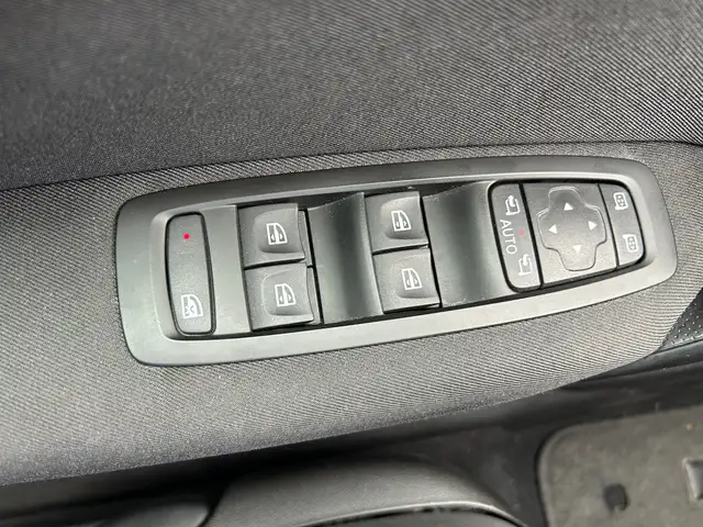 Renault Megane view 22