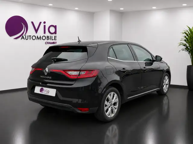 Renault Megane view 5