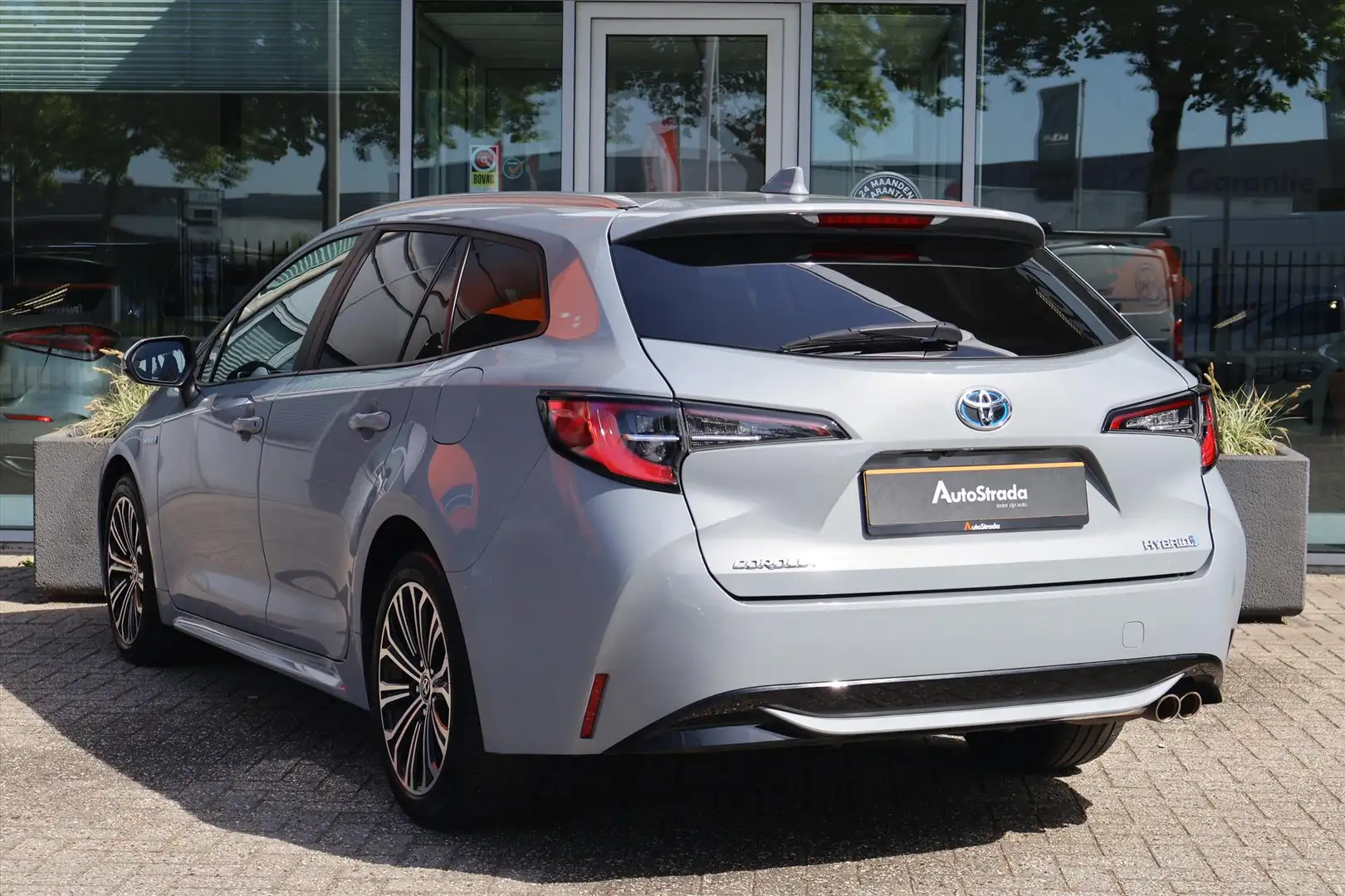Toyota Corolla Touring Sports 2.0 Business Plus Hybrid 184pk | Ca Grau - 2