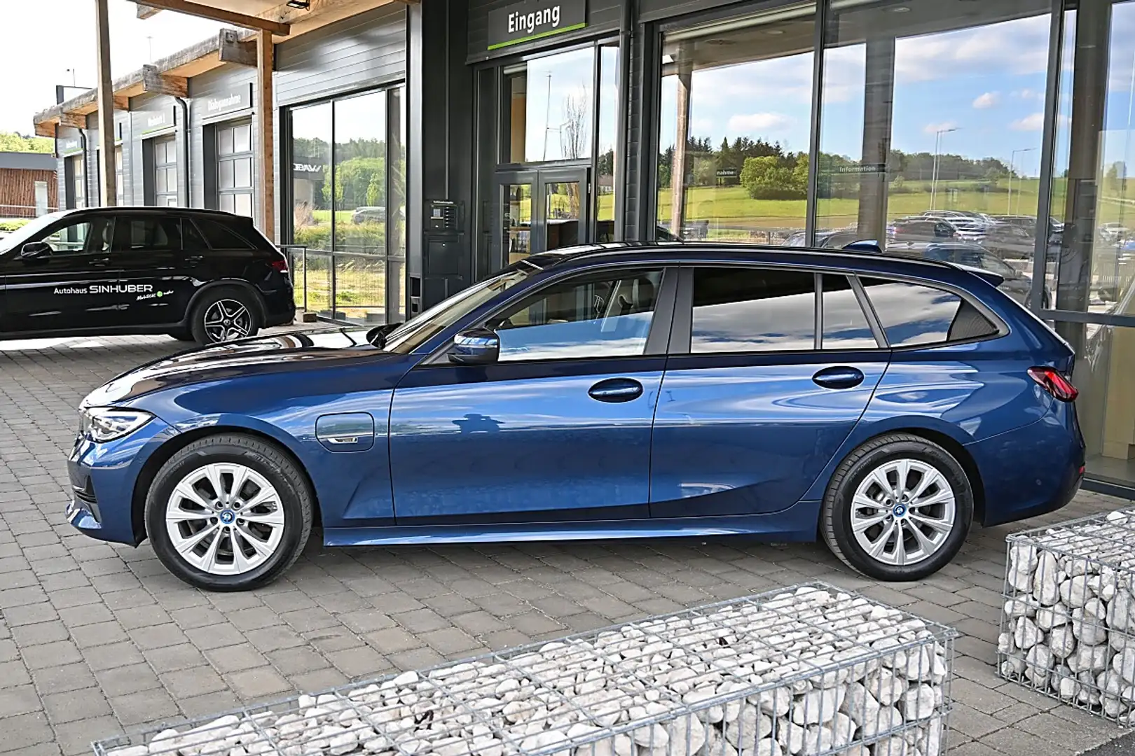 BMW 320 e PHEV xDrive Touring Aut. ACC, LED, Sportsitze... Blau - 2
