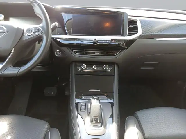 Opel Grandland view 12