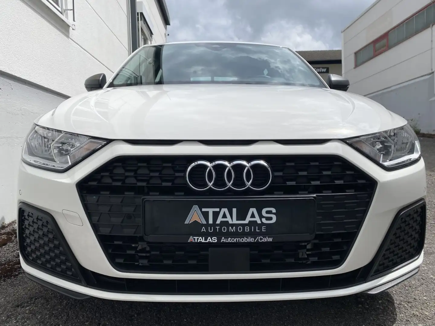 Audi A1 30 TFSI Sportback *erst.7700km* Blanc - 2