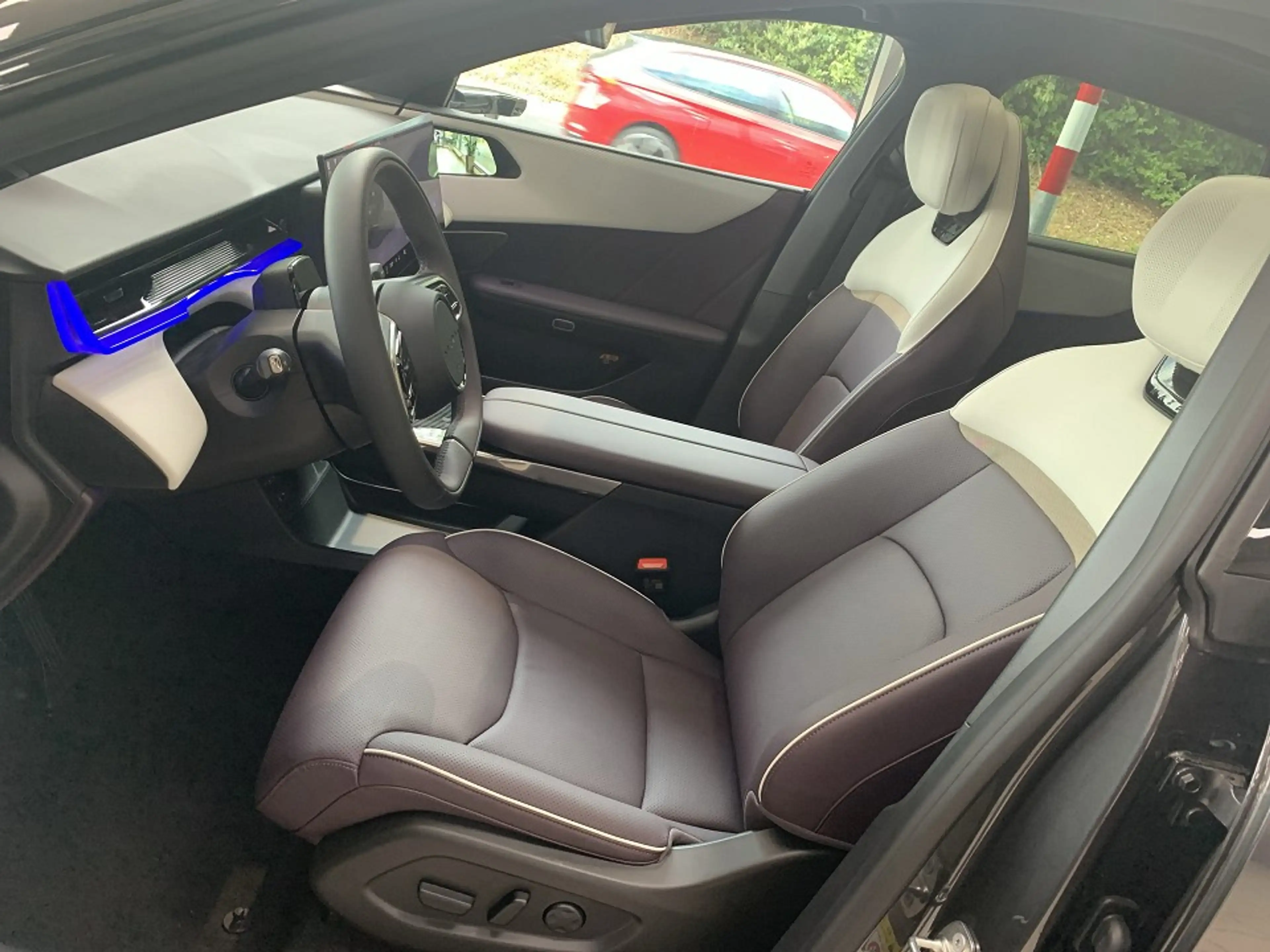 Mazda CX-6e 5WGN EV 258ps 1AT RWD Takumi Plus Mazda CX-6e 5WGN — photo 7