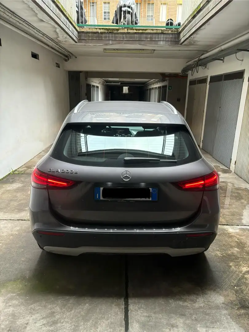 Mercedes-Benz GLA 200 d Business automatic - 1