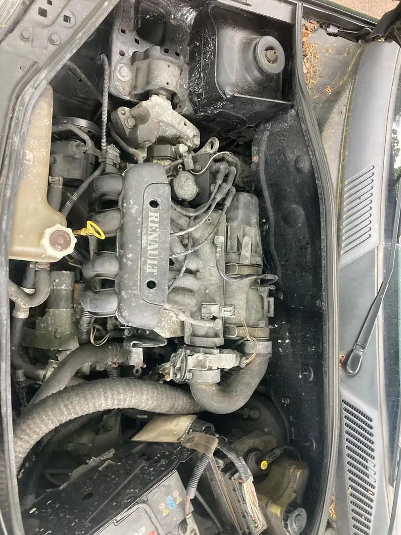 Renault Clio Clio2 Noir - 2