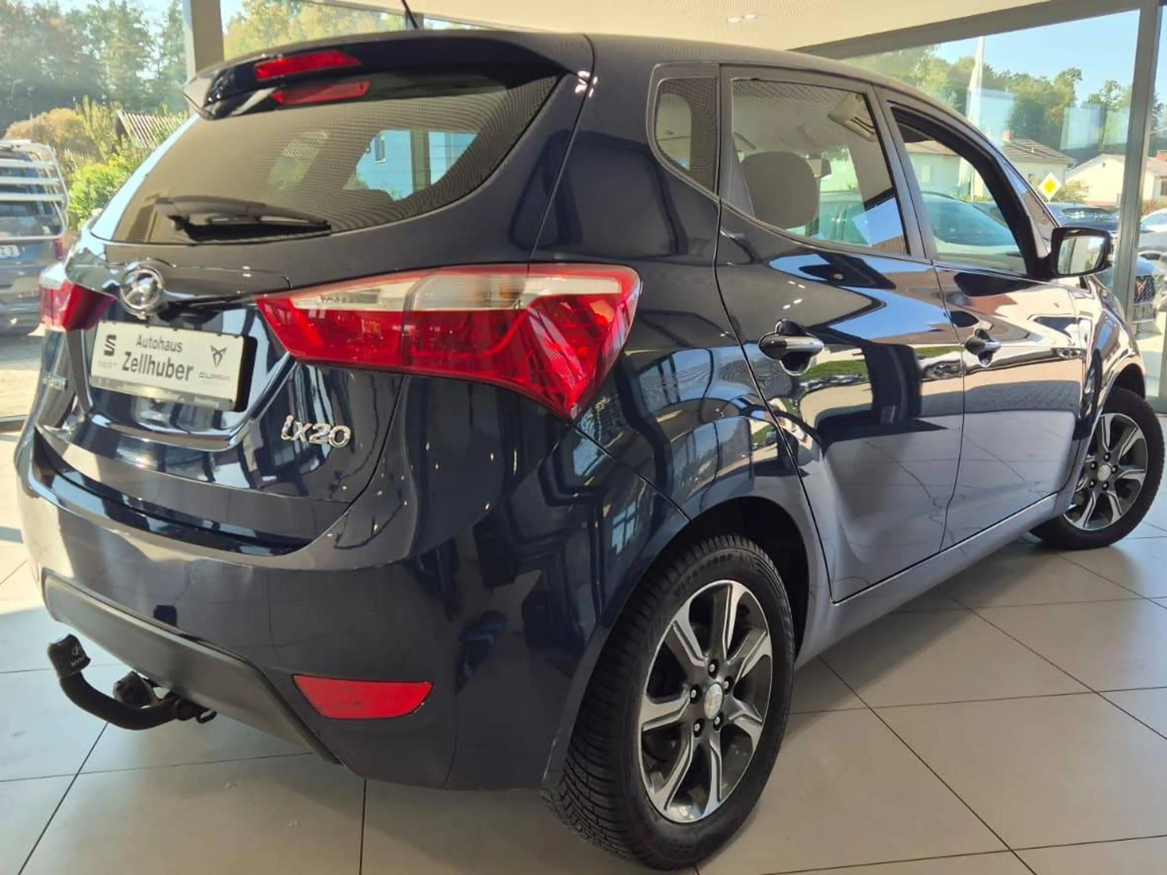 Hyundai iX20 ix20 1.6 blue Space+ *AHK*Navi*Kamera*Sitzhzg* — photo 5