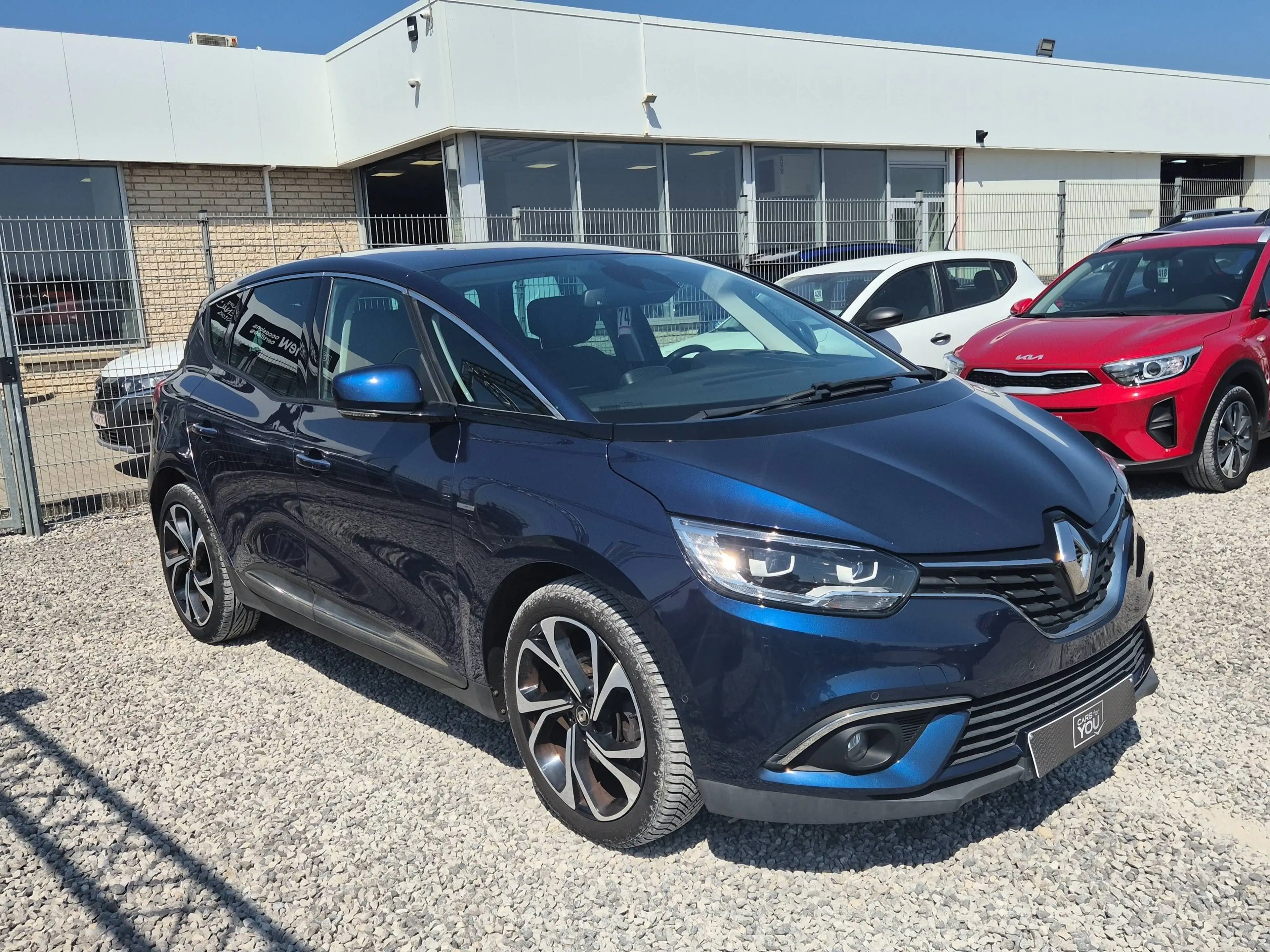 Renault Scenic Scenic 1.33 TCe Energy Bose Edition — photo 2