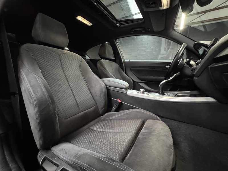 BMW 140 M140i * XDRIVE * TOIT OUV * SONO * GPS * CLIM AUTO — photo 12