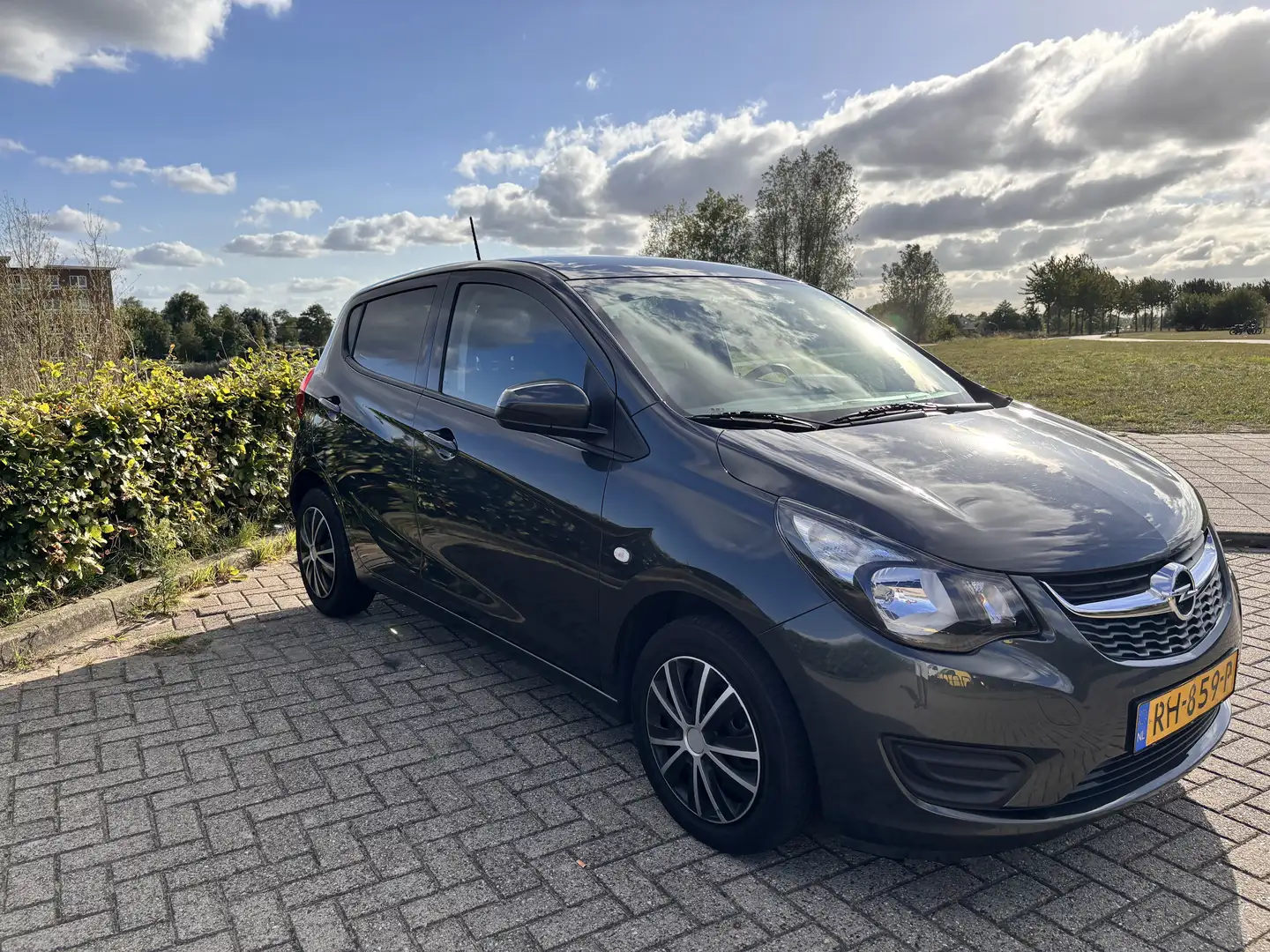 Opel Karl 1.0 ecoFLEX Edition / CarPlay Grijs - 1