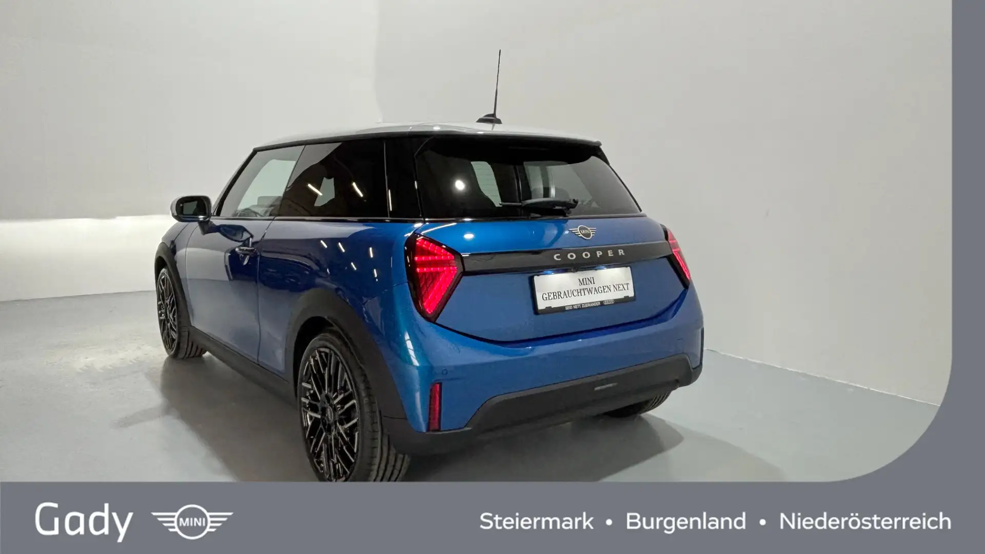 MINI Cooper C Blau - 2