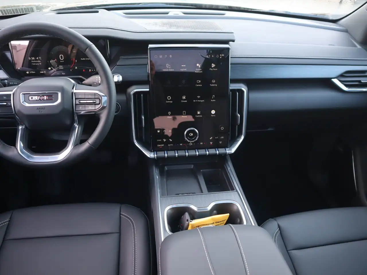 GMC Acadia снимка GMC Acadia