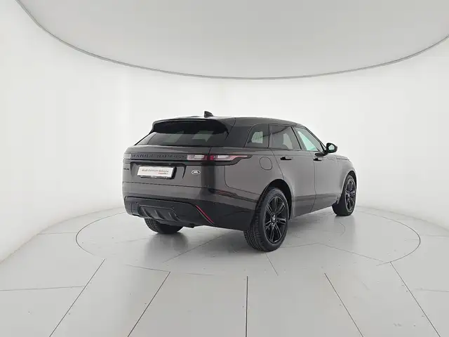 Land Rover Range Rover Velar view 5