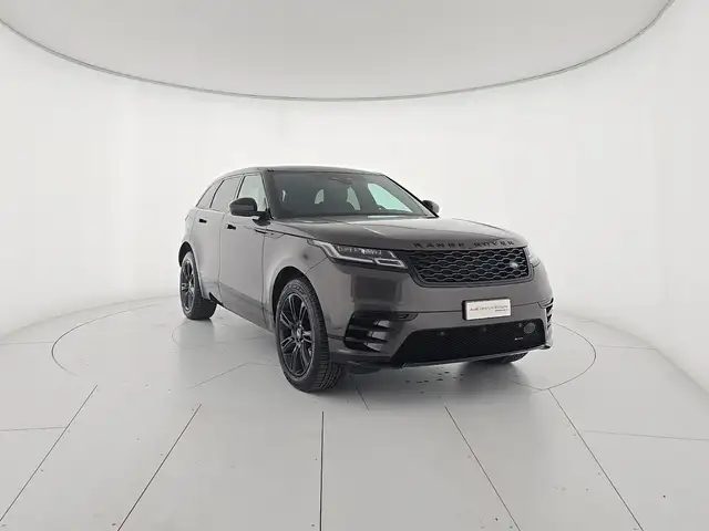 Land Rover Range Rover Velar view 6