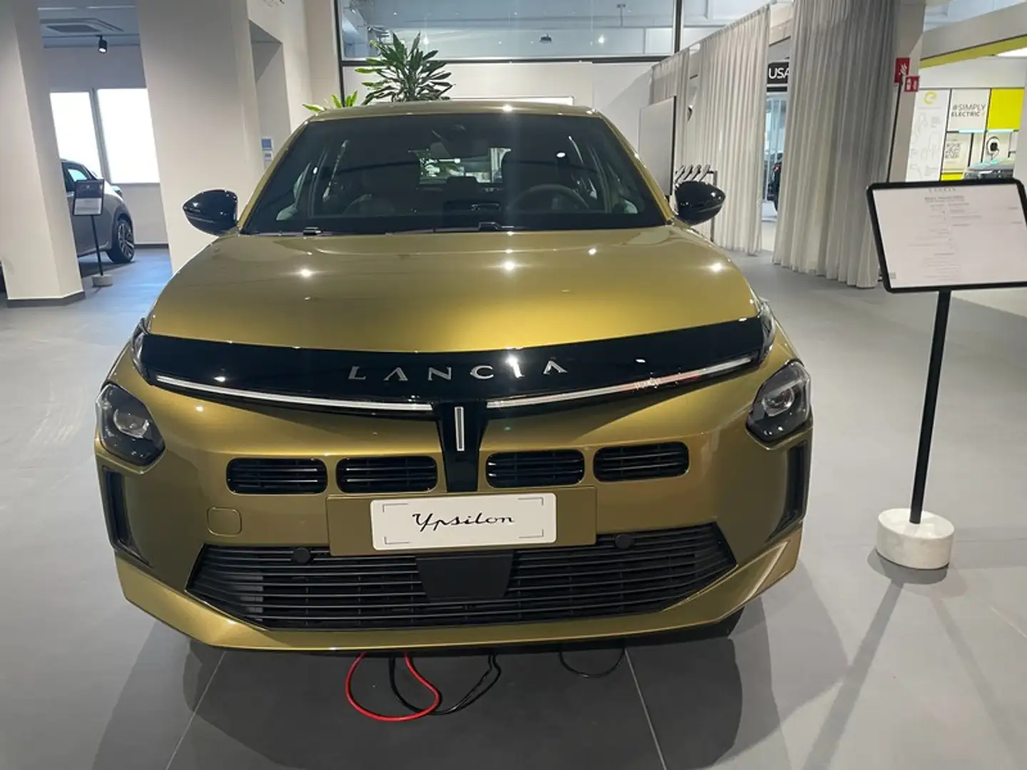 Lancia Ypsilon 1.2 mhev Gold - 2