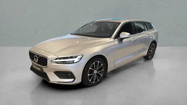 Volvo V60 Momentum Pro, B3 mild hybrid