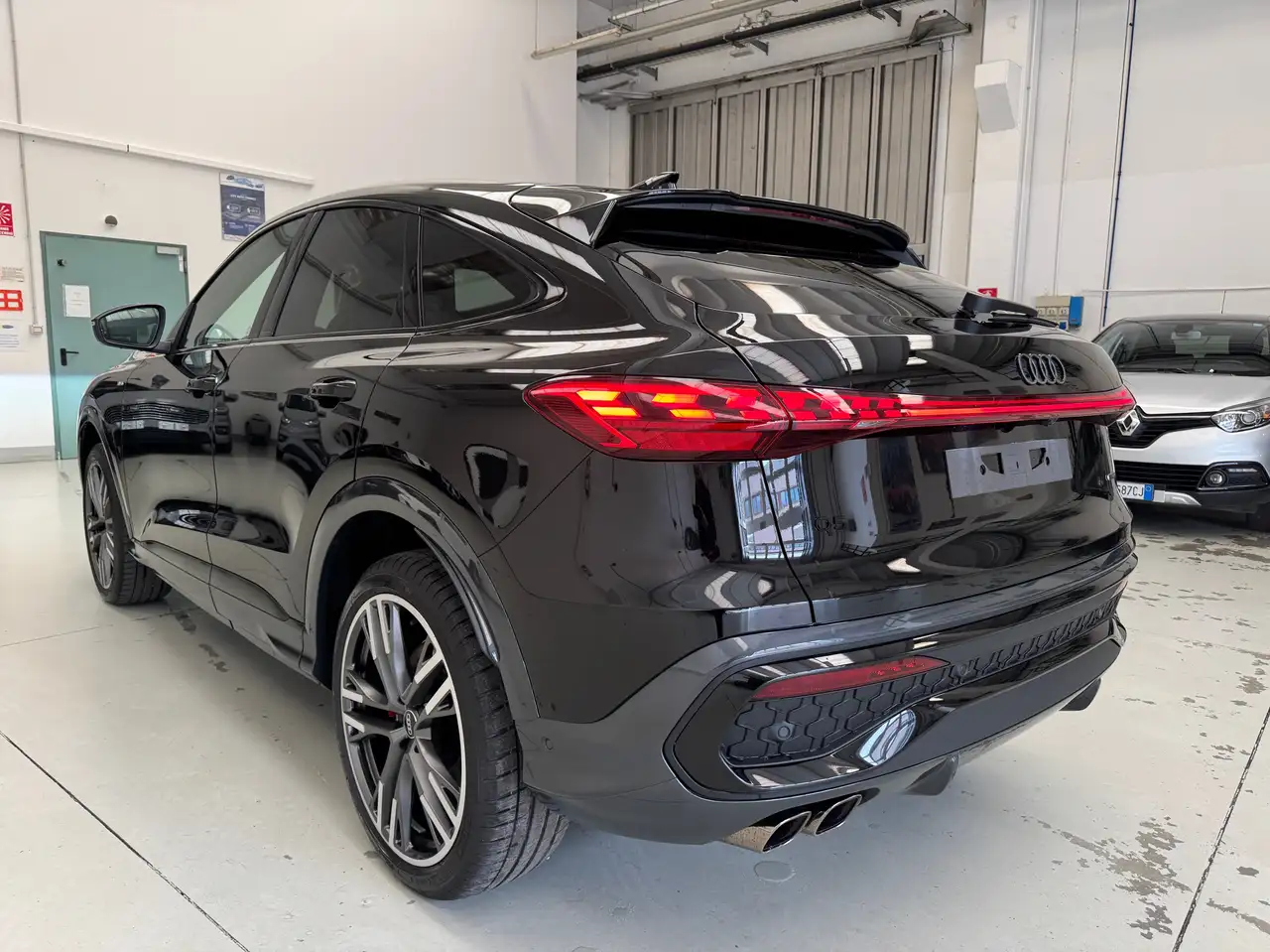 Audi Q5 SPB TDI 204CV mHEV+ S-Tronic Quattro S-Line KM.0 5