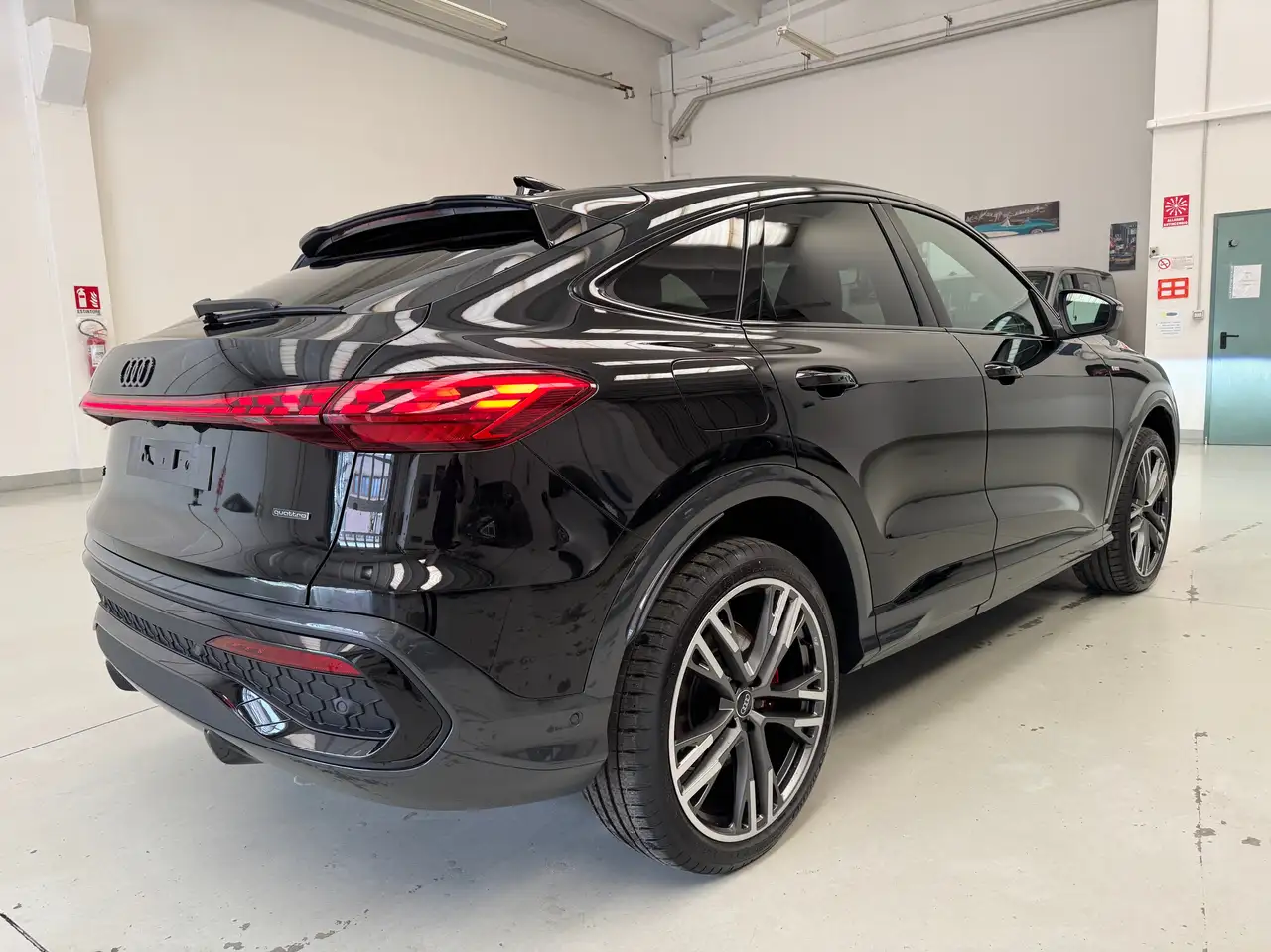 Audi Q5 SPB TDI 204CV mHEV+ S-Tronic Quattro S-Line KM.0 4