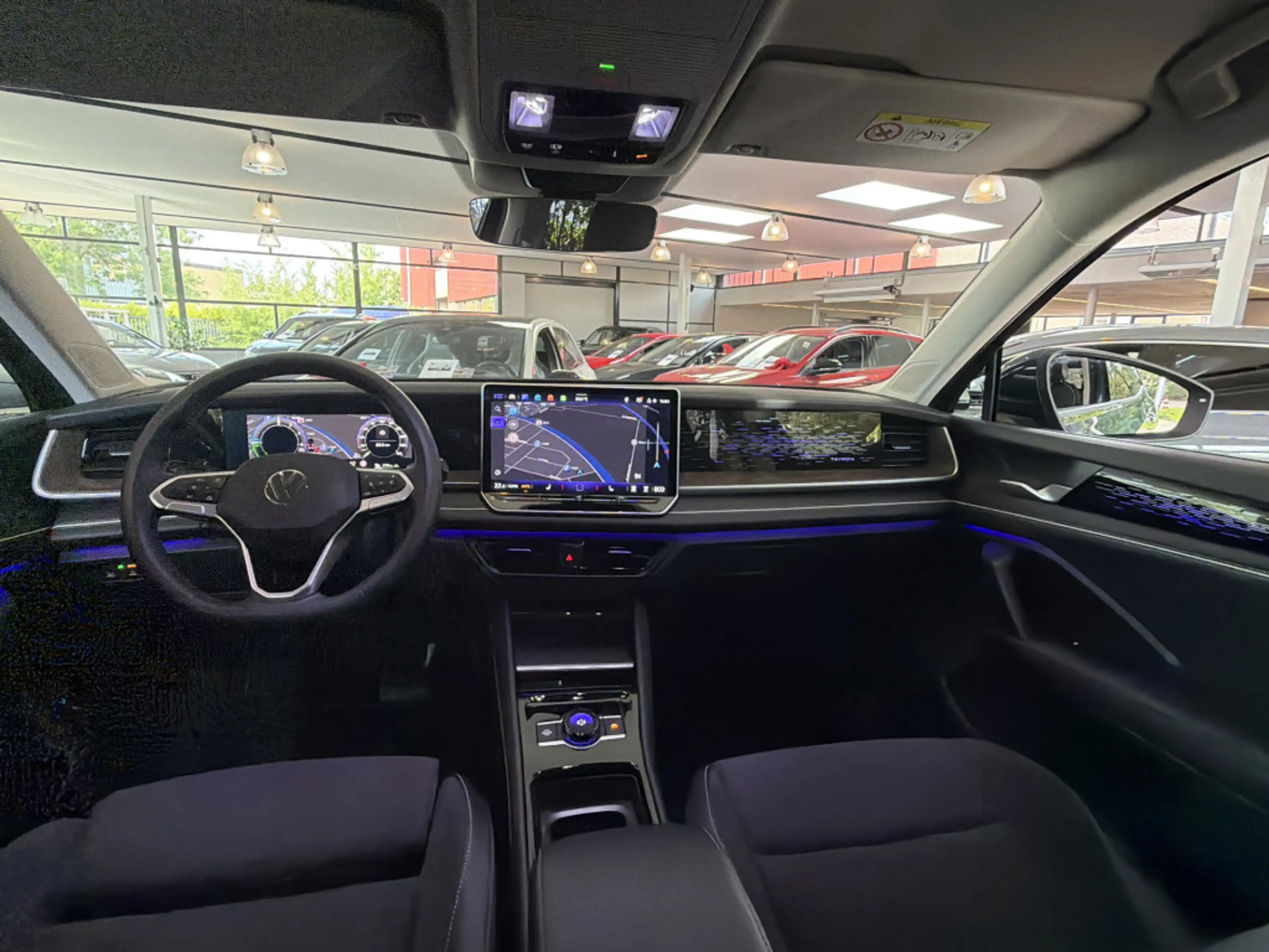 Volkswagen Tayron 1.5 TSI eHybrid 204PK DSG HYBRID ELEGANCE 360°CAME — photo 2