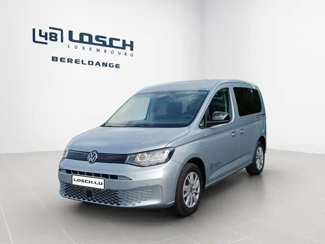 Volkswagen Caddy view 3