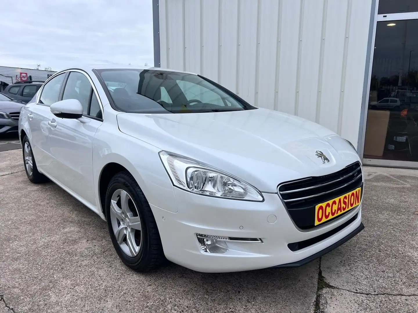 Peugeot 508 1.6 HDI 115CH BVA / DISTRIBUTION NEUVE Blanc - 1