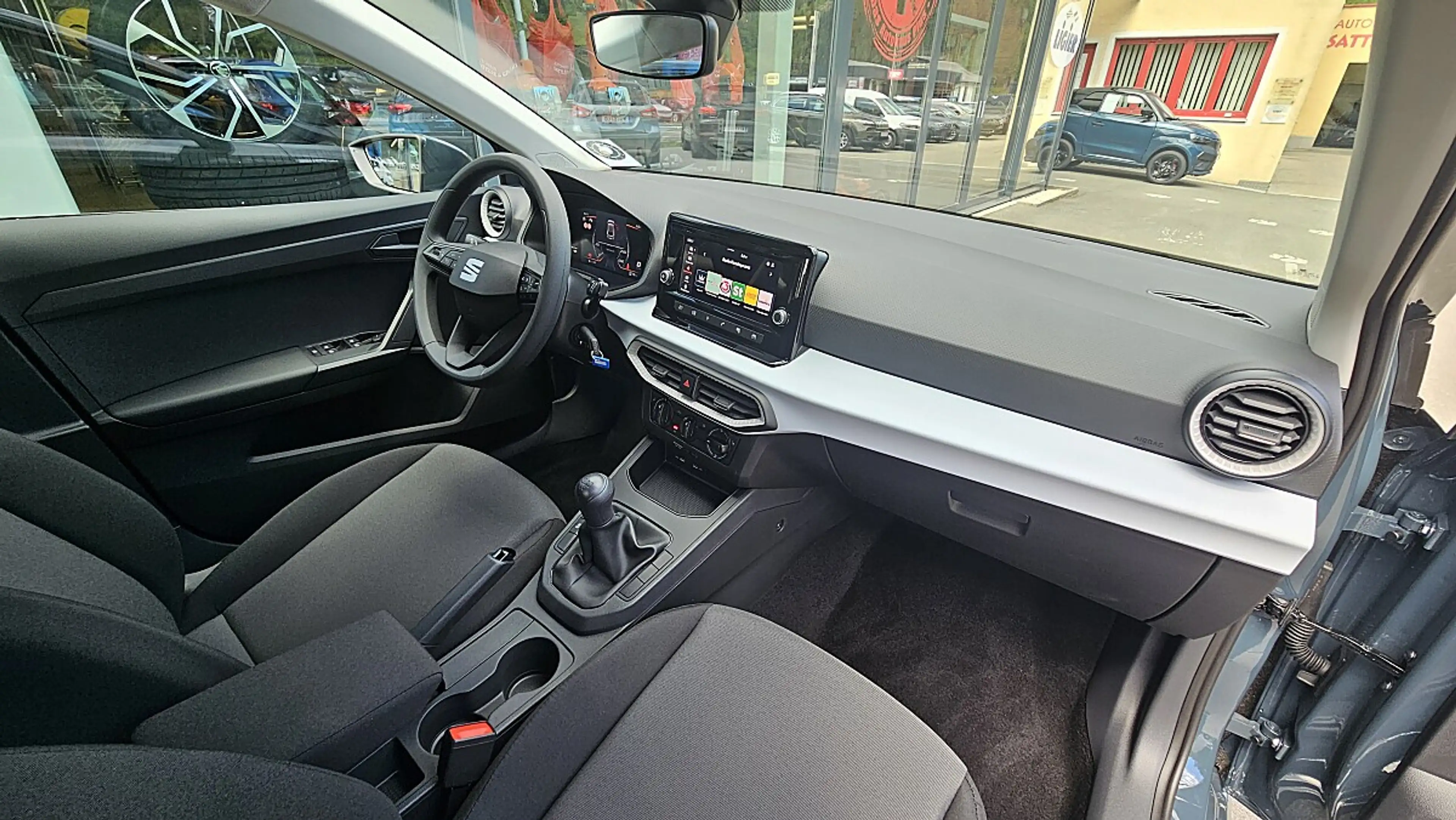 SEAT Ibiza 1,0 Reference Edition — photo 15