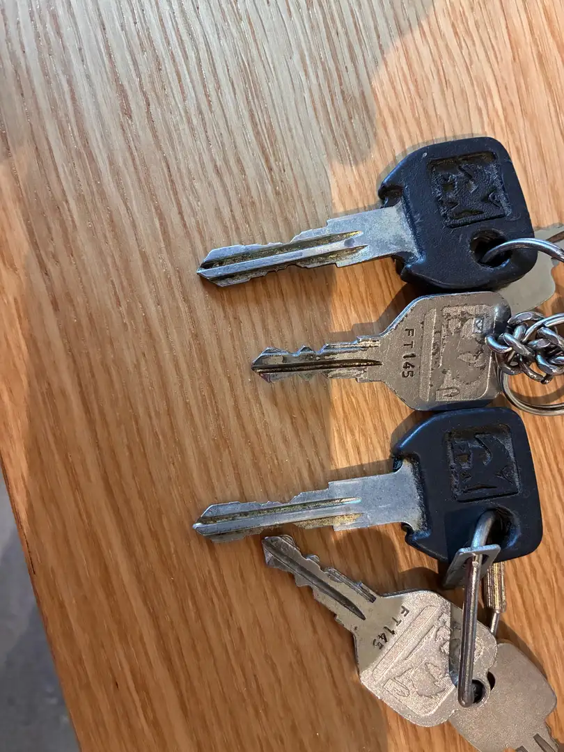 Bedford CF2 VAUXHALL BEDFORD CF 97 2.5 DIESEL Blue - 2