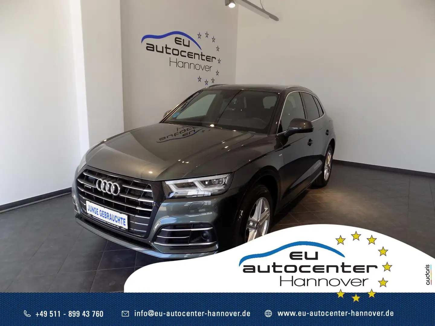Audi Q5 55 TFSI e Quattro PHEV 3xS-Line ACC Navi LED Grau - 1