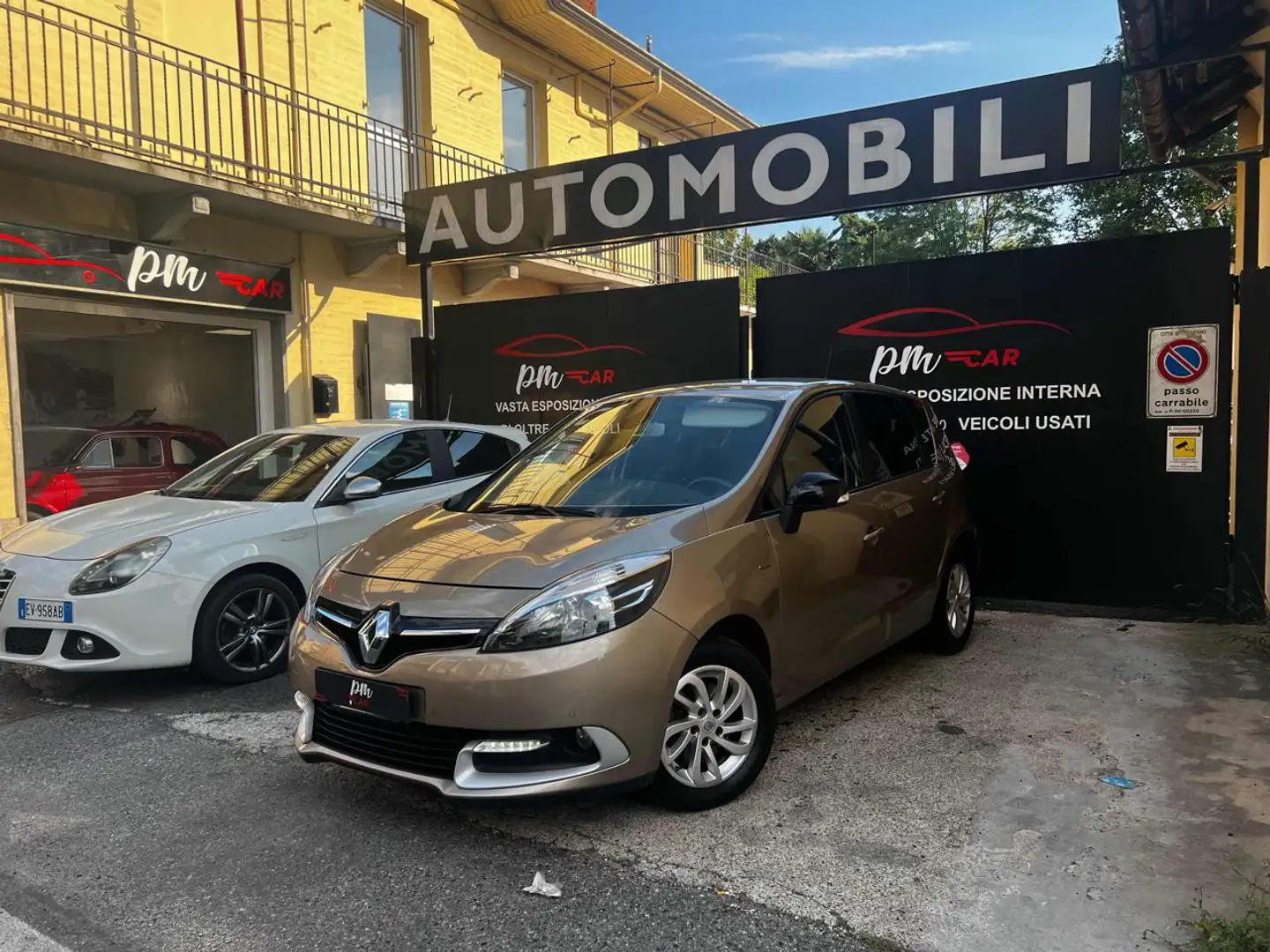 Renault Scenic Scénic XMod dCi 110 CV EDC Limited - 1