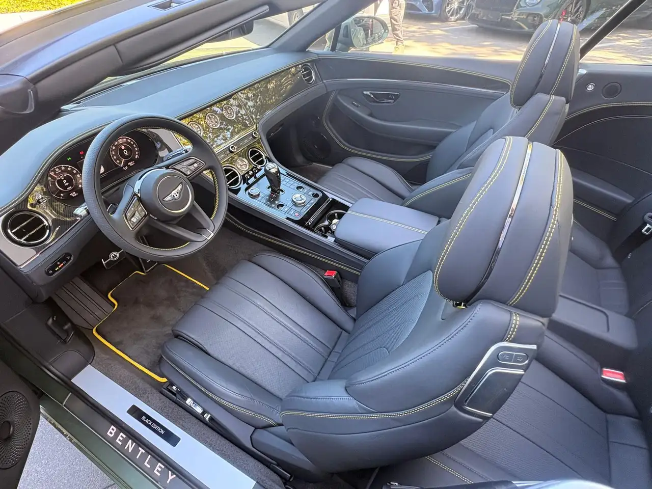 Bentley Continental GTC 2026