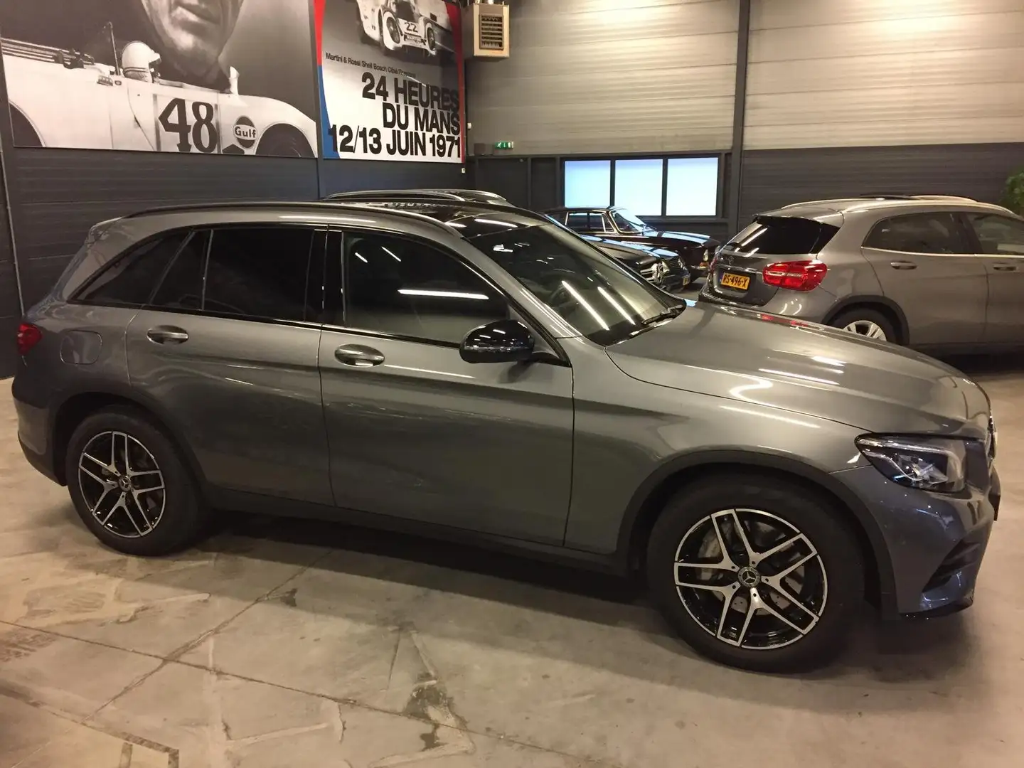 Mercedes-Benz GLC 250 GLC 250 Prestige Grijs - 2