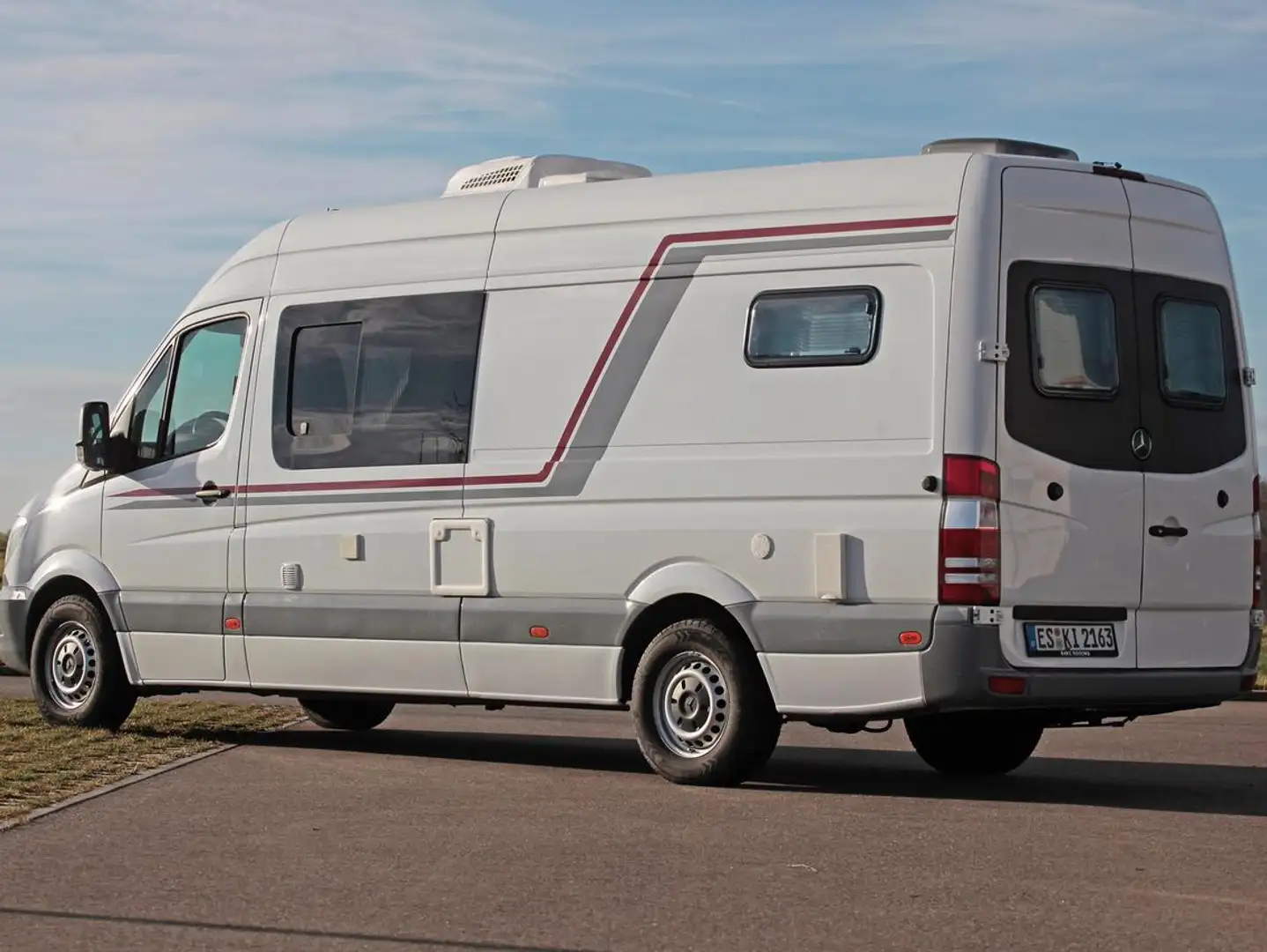 Mercedes-Benz 308 Sprinter neu 316 umgebaut zum Camper Weiß - 2