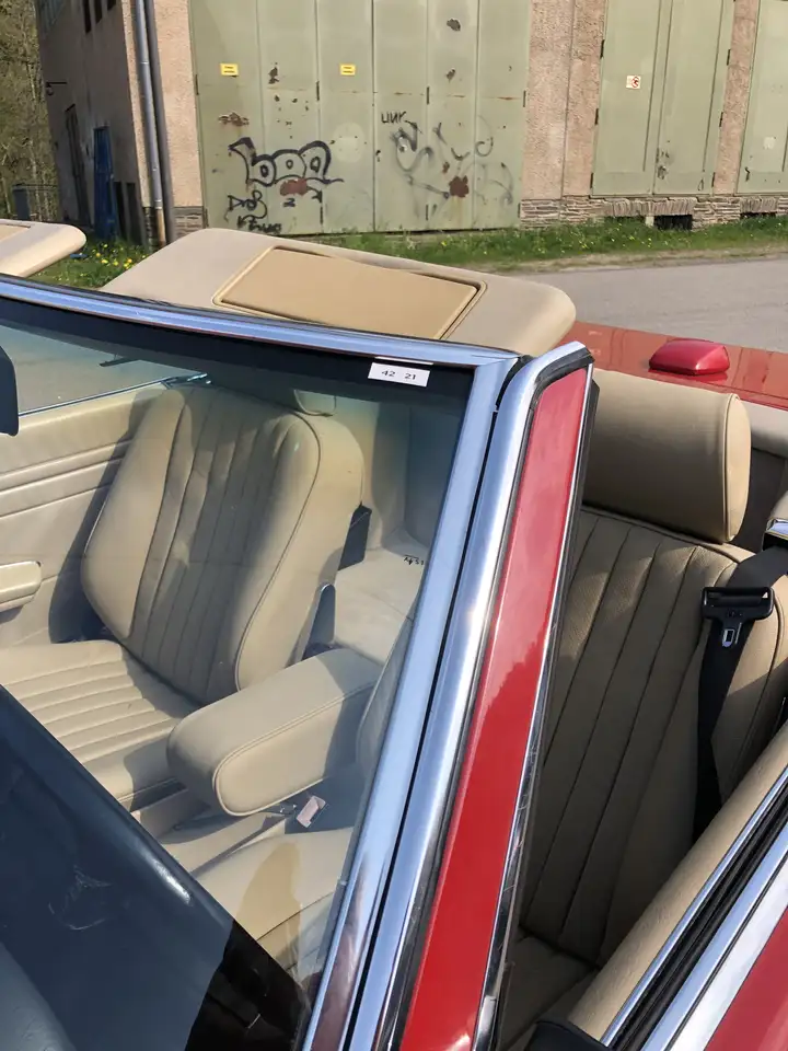 Mercedes-Benz SL 560, foto 10