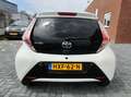 Toyota Aygo 1.0 VVT-i x-play Wit - thumbnail 13