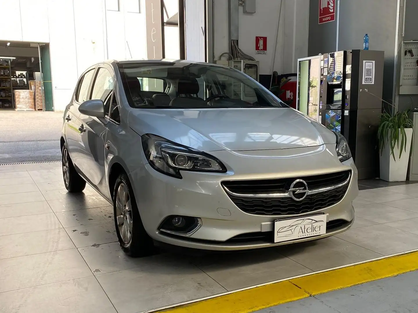Opel Corsa Corsa 5p 1.3 cdti ecoflex Cosmo 75cv 5p Argent - 2