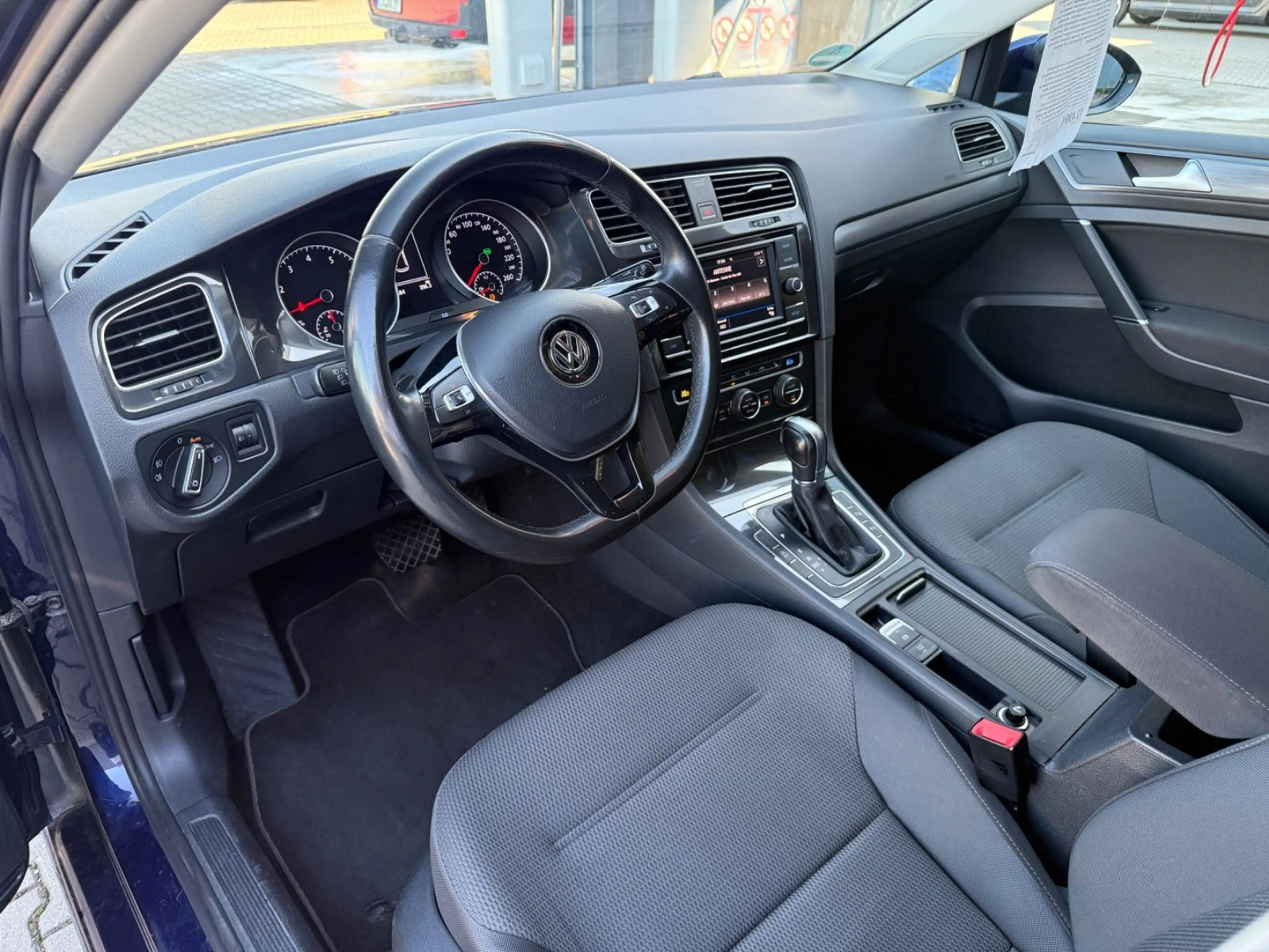 Volkswagen Golf VII 1.0 Lim. Comfortline BMT*Automatik* — photo 7