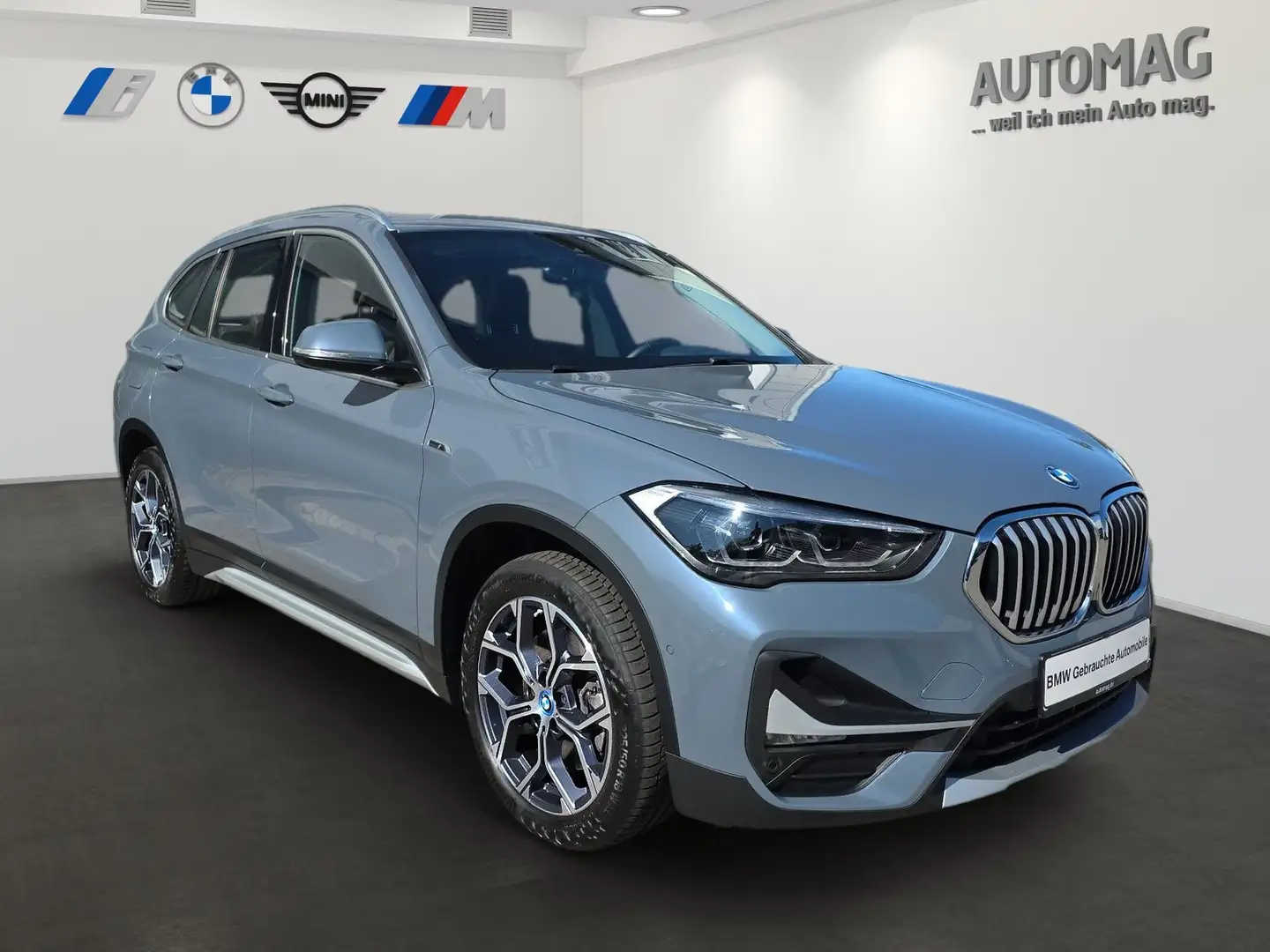 BMW X1 xDrive25e X-Line*AHK*Kamera*Panoramadach*Driveassi Gris - 2