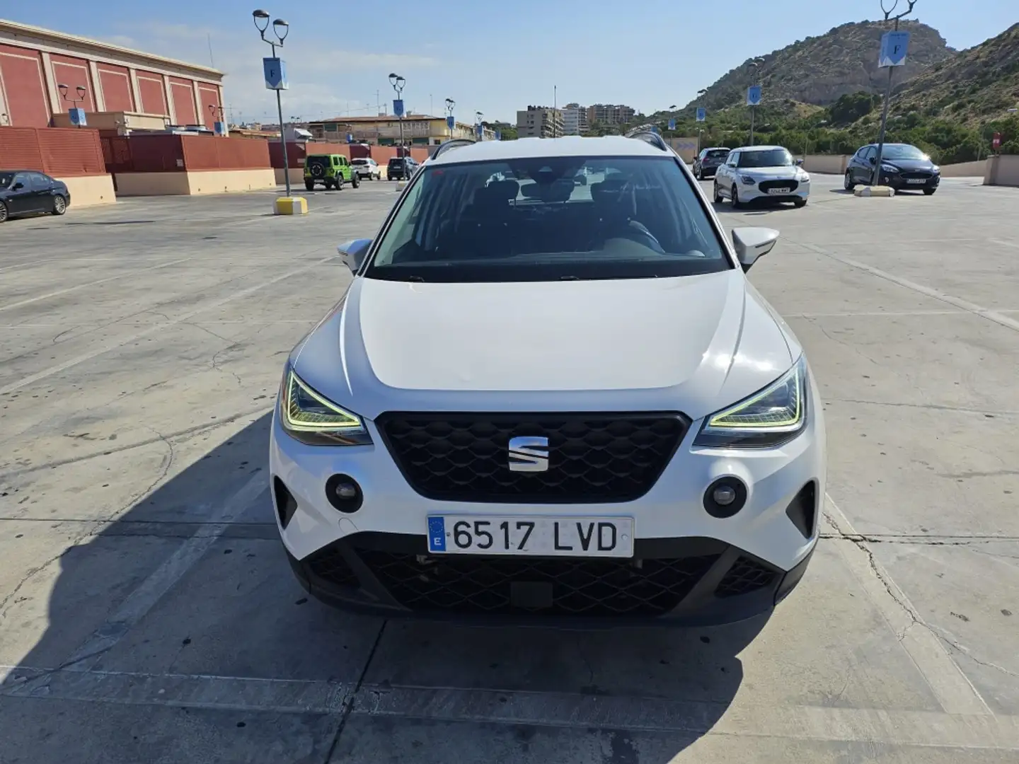 SEAT Arona 1.0 TSI S&S Style 110 Blanco - 2