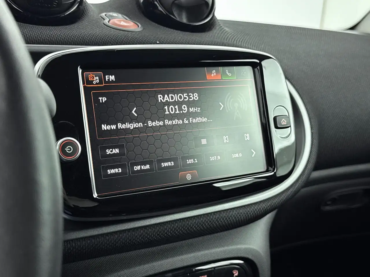 smart forTwo 2024 — фото 14