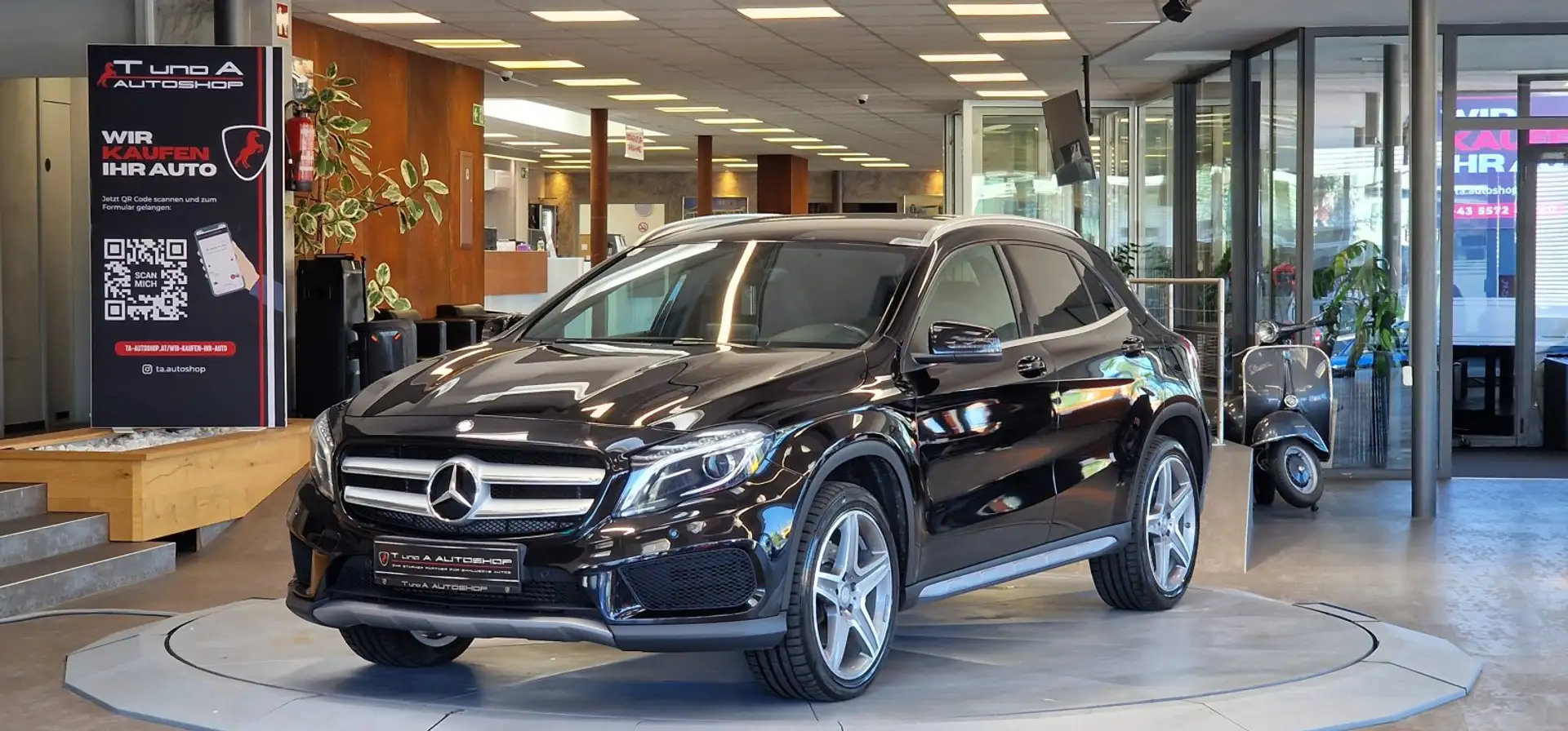 Mercedes-Benz GLA 220 d 4-Matic AMG-Paket Aut. *Exklusive-Paket*Offroad* Schwarz - 1