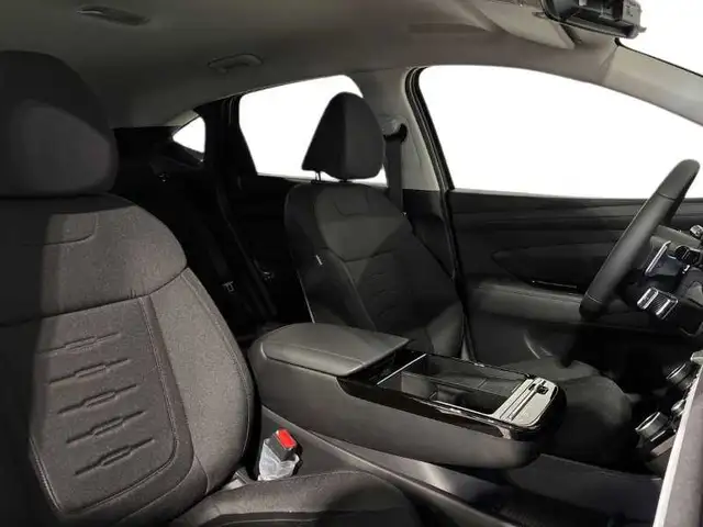 Hyundai Tucson view 16