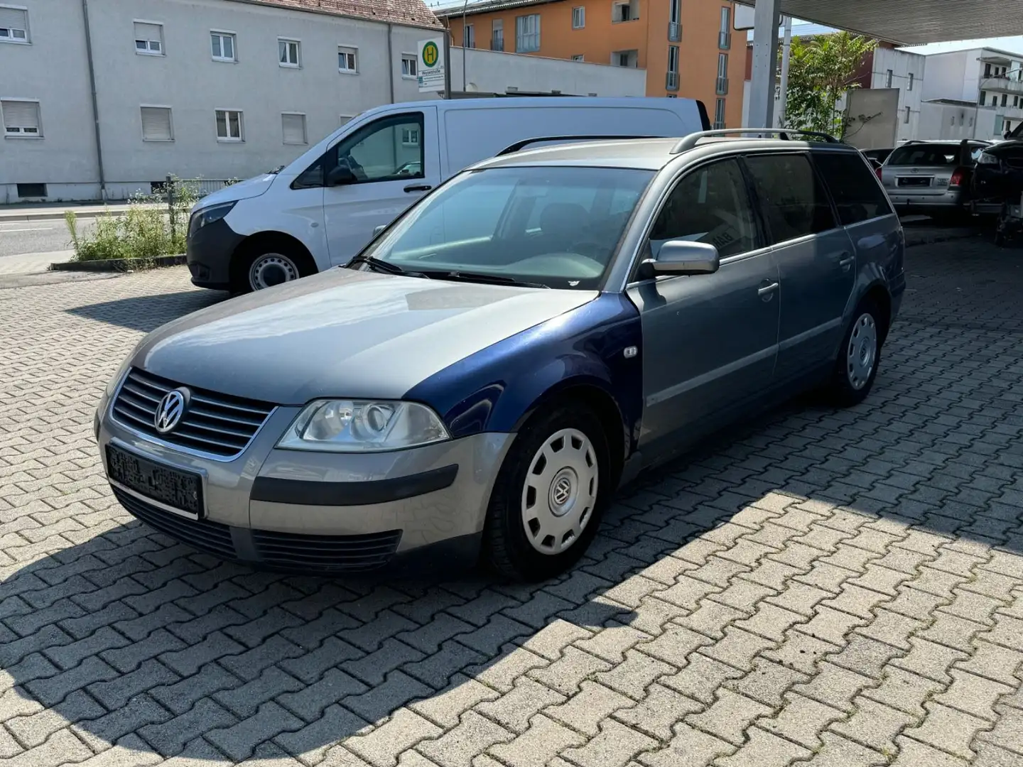 Volkswagen Passat Variant ComfortlineFamily Getriebeschaden Szary - 2