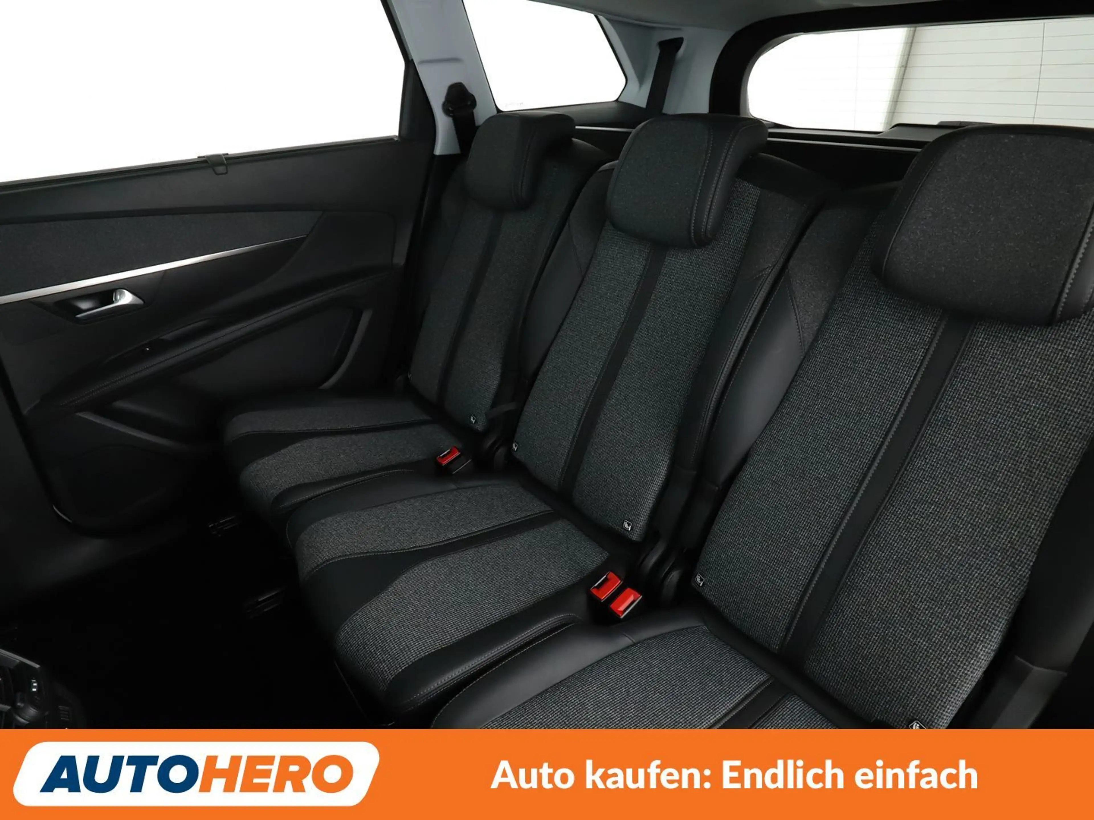 Peugeot 5008 1.2 PureTech Allure *LED*AHK*TEMPO*CAM*SHZ*PDC* — photo 14