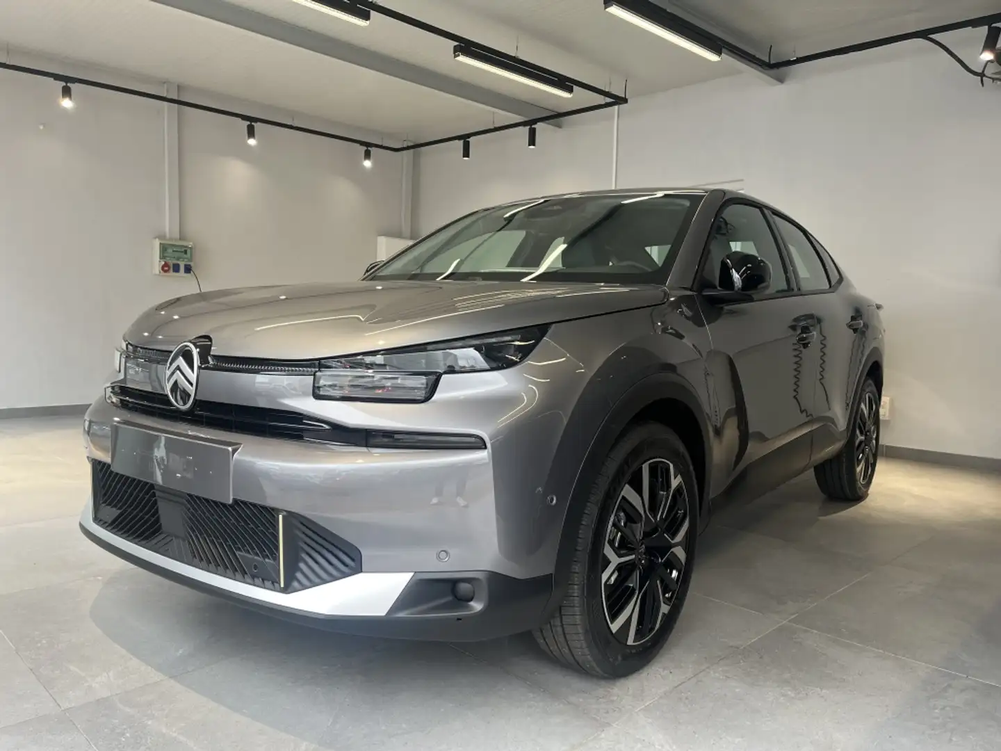 Citroen C4 X Hybrid Business Edition eDSC6 145 Gri - 1