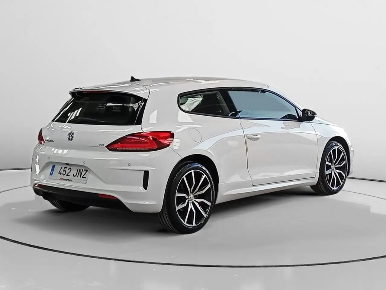 2016 Volkswagen Scirocco 1.4 TSI BMT Typhoon by R-Line, photograph 3