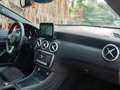 Mercedes-Benz A 200 d Rojo - thumbnail 13