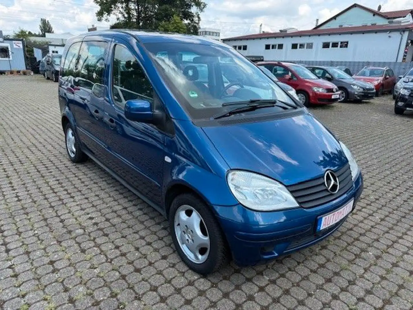 Mercedes-Benz Vaneo Compact Van 1.6 Blauw - 1