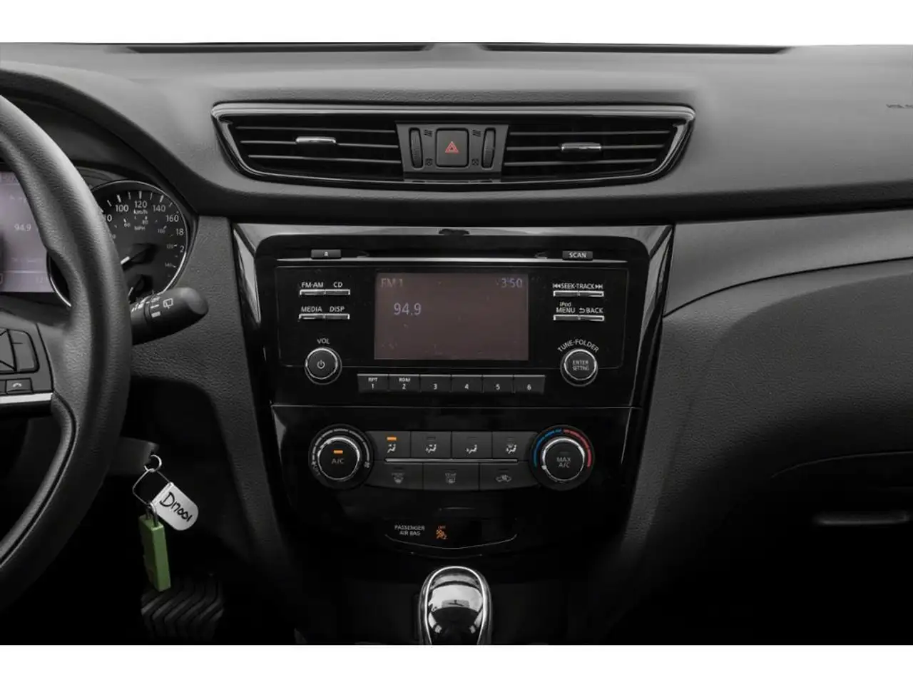 Nissan Qashqai снимка Nissan Qashqai